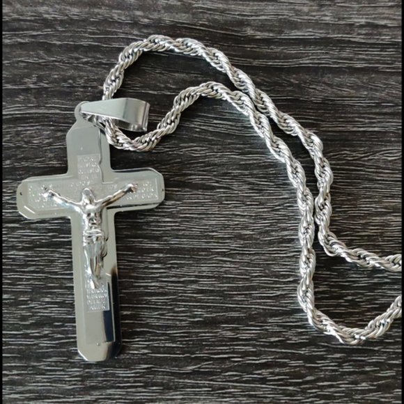 Stainless Steel Cross Pendant - Picture 4 of 5